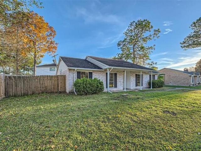 House for sale in Friendswood, Texas