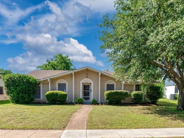 House for sale in Irving, Texas