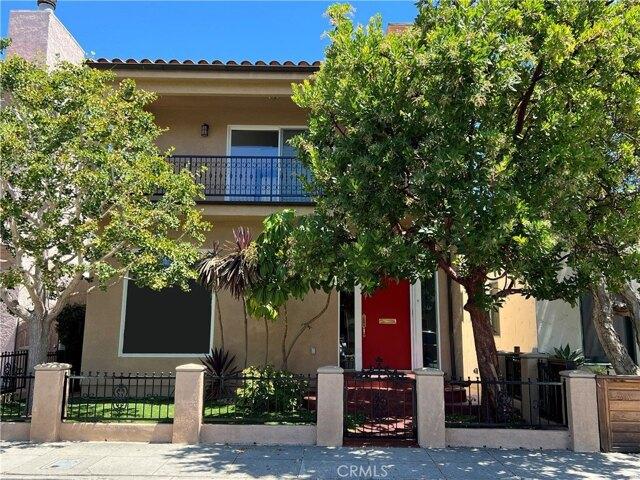 House for sale in Long Beach, California