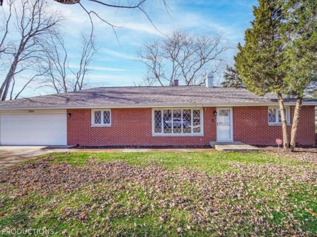 House for sale in New Lenox, Illinois