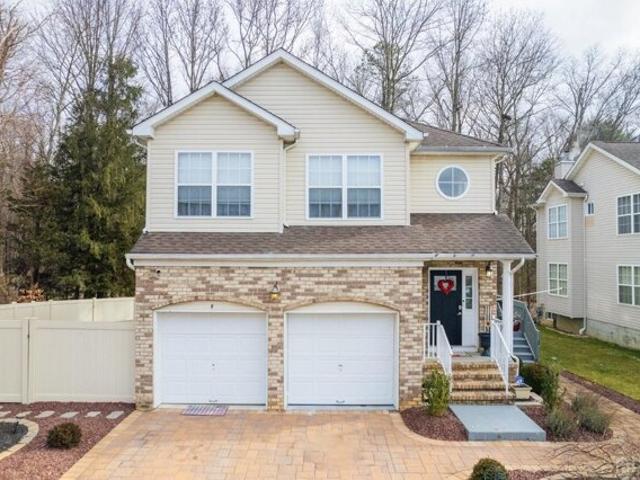 House for sale in Cliffwood, New Jersey