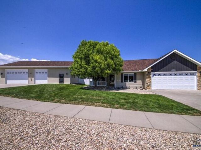 House for sale in Ellsworth Afb, South Dakota