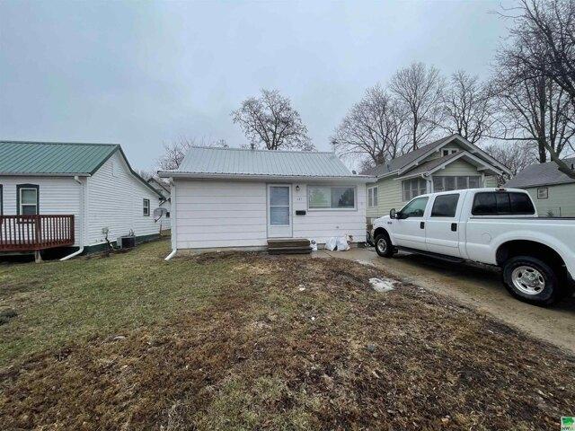 House for sale in Vermillion, South Dakota