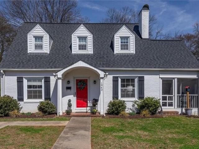 House for sale in Pfafftown, North Carolina