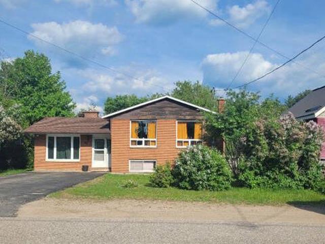 House for sale in North Bay, Ontario