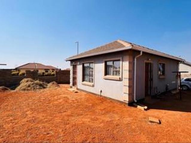 House for sale in Akasia, Gauteng