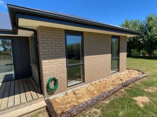 House for rent in Halcombe