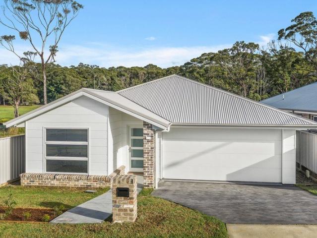 House for sale in Sussex Inlet, New South Wales