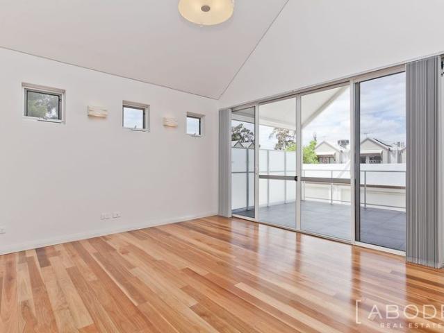 Townhouse for rent in Leederville, Western Australia