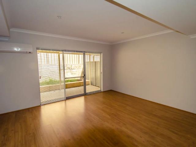 Apartment for rent in Parklands, Western Australia