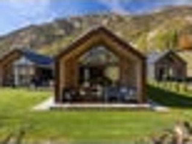 House for sale in Otakou