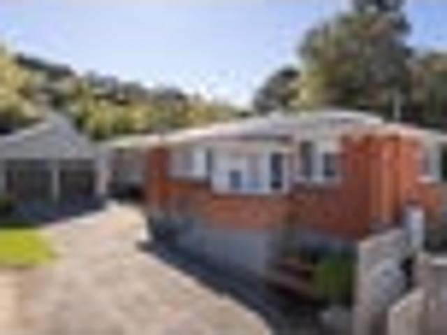 House for sale in Johnsonville East, Wellington