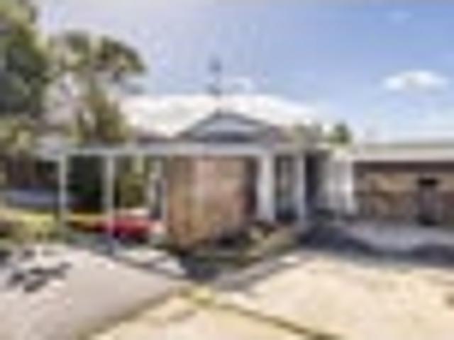 House for sale in Oratia, Oroua County