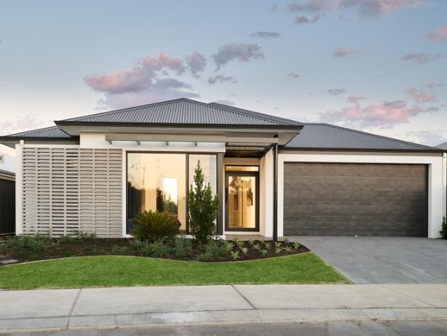 Cottage for sale in Hammond Park, Western Australia