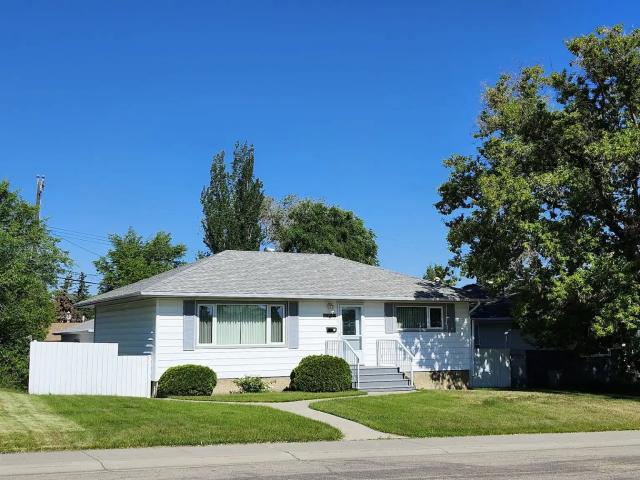 House for rent in Wedgewood, Alberta