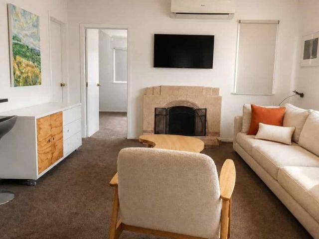 House for rent in Hillsborough, Oroua County