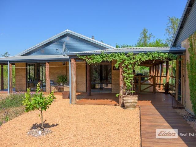 Cottage for sale in Balingup, Western Australia