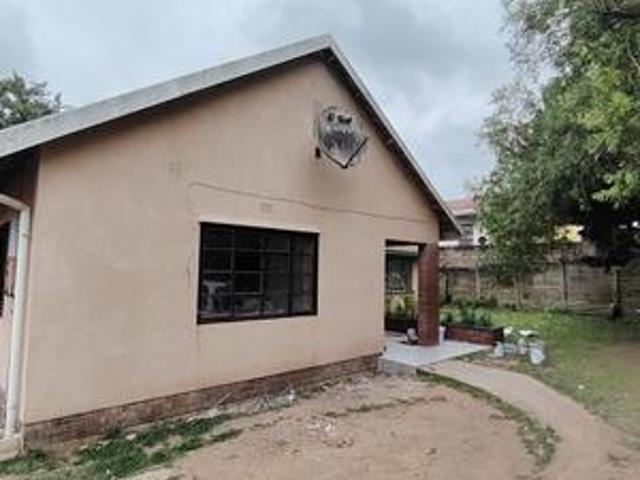 House for sale in Queensburgh, eThekwini Metropolitan Municipality