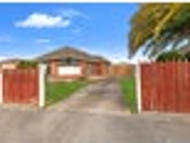 House for sale in Aranui