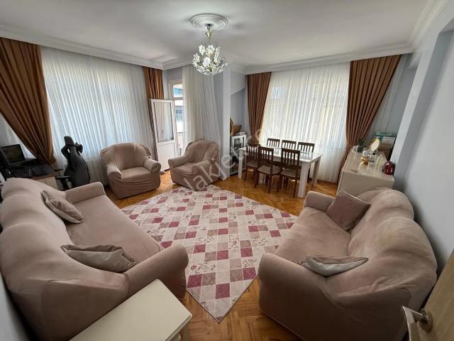 Küçükçekmece, İstanbul içerisinde satılık mülk