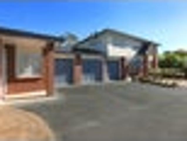 House for sale in Balmoral