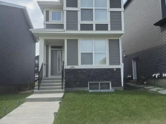 Room for rent in Belmont, Calgary