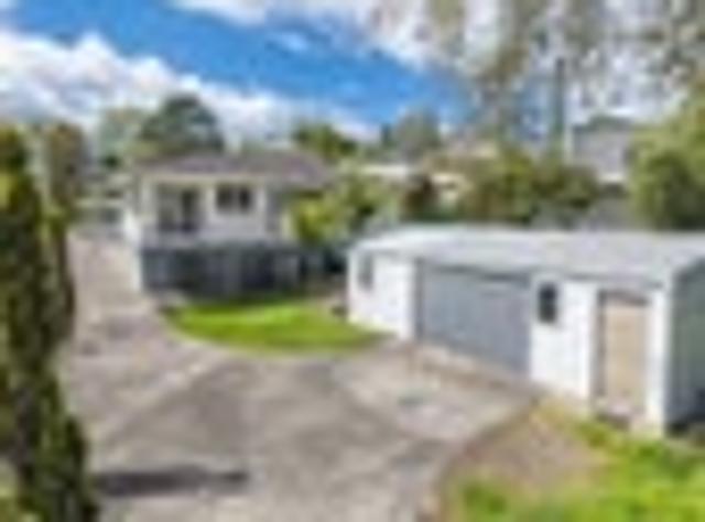 House for sale in Unsworth Heights, Upper Harbour
