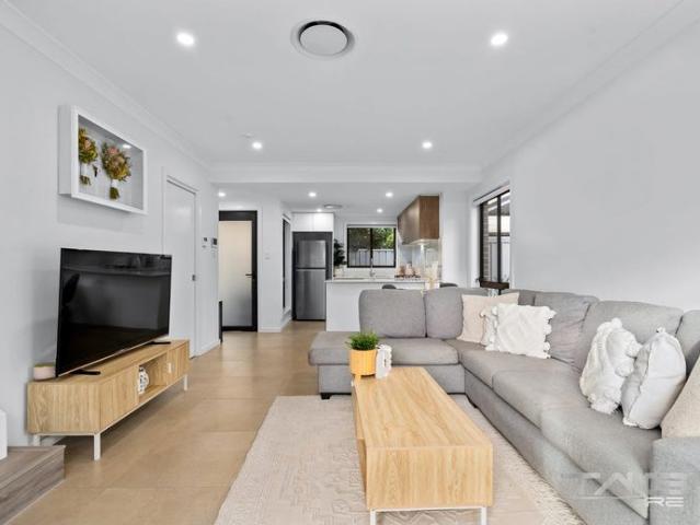 Townhouse for rent in Sydney, New South Wales