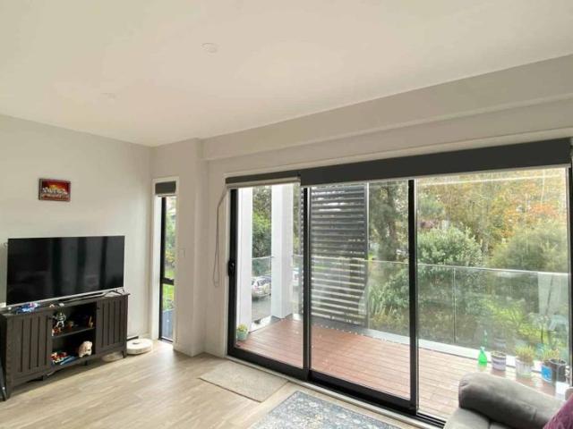 Townhouse for rent in Wairau Valley