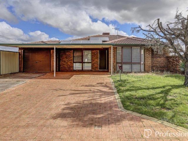 House for rent in High Wycombe, Western Australia