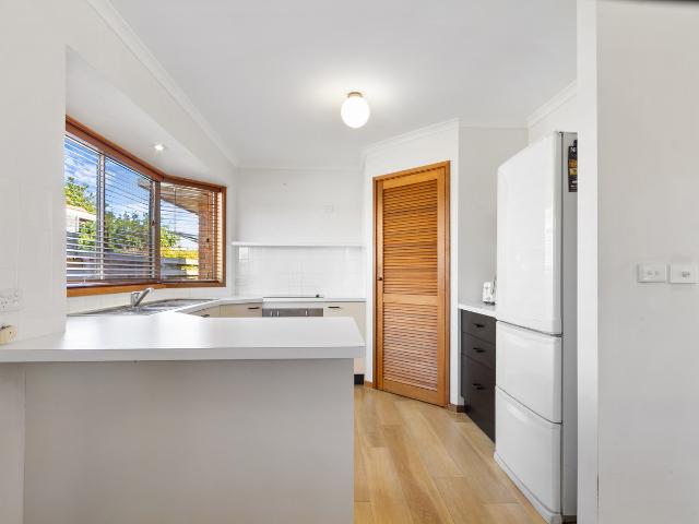 Apartment for sale in Lakes Entrance, Victoria