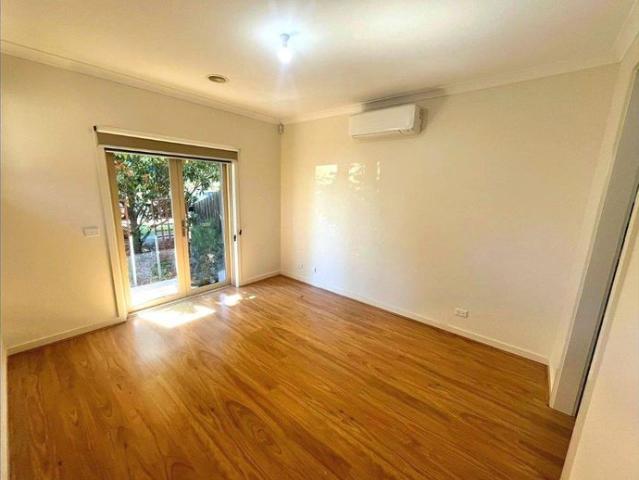 Townhouse for rent in Camerons Creek, Victoria
