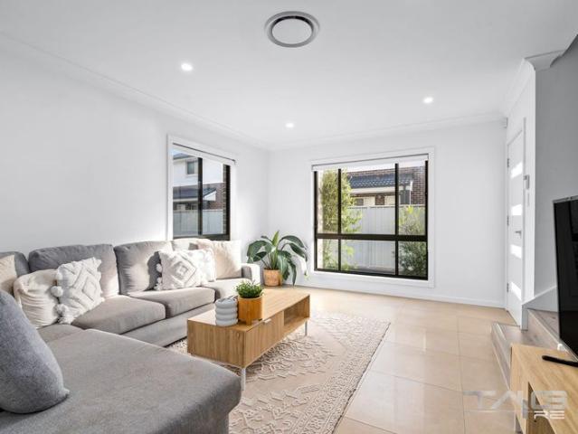 Townhouse for rent in Sydney, New South Wales