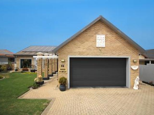 House for sale in Hartenbos, Garden Route District Municipality