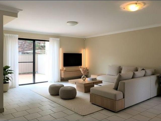 Townhouse for rent in Sydney, New South Wales