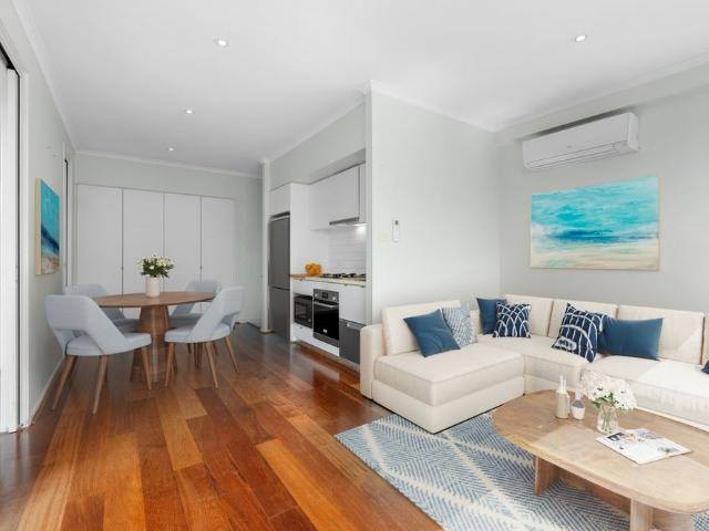 Townhouse for rent in Sydney, New South Wales
