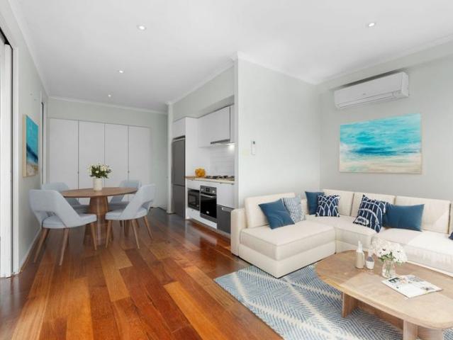 Townhouse for rent in Sydney, New South Wales