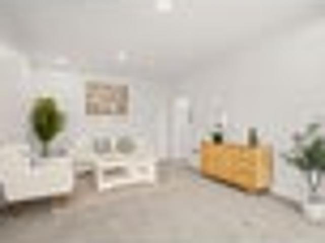 House for sale in Chaslands, Canterbury