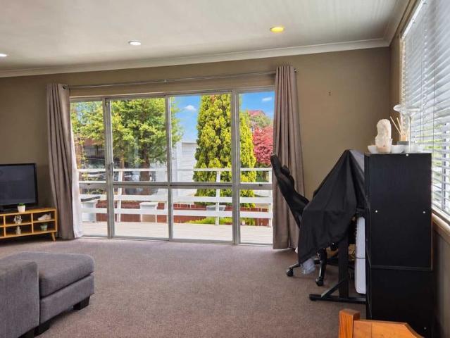 House for rent in Deanwell, Hamilton City