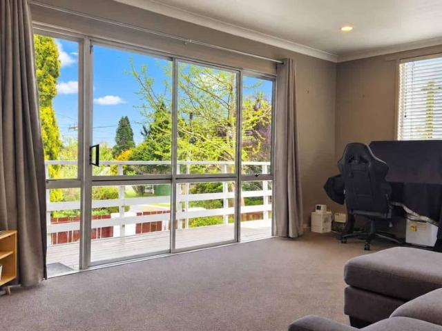 House for rent in Deanwell, Hamilton City