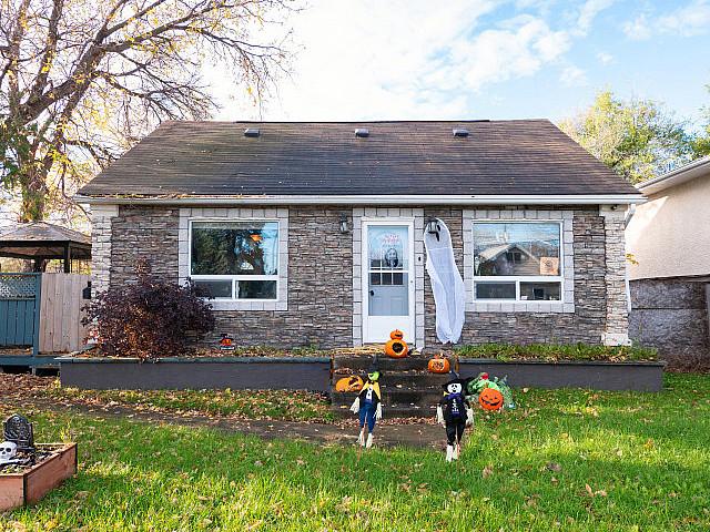 House for sale in East St. Paul, Manitoba