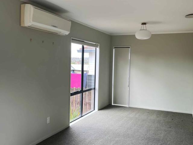 House for rent in Howick, Oroua County