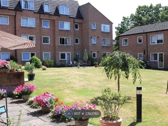 House for rent in Horsell, Woking
