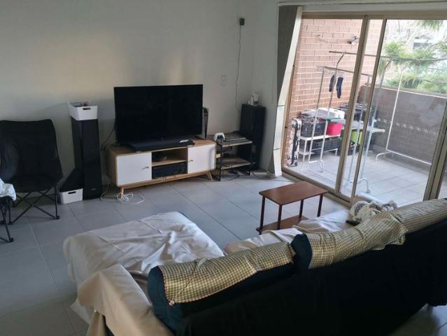 Room for rent in Homebush West, Sydney