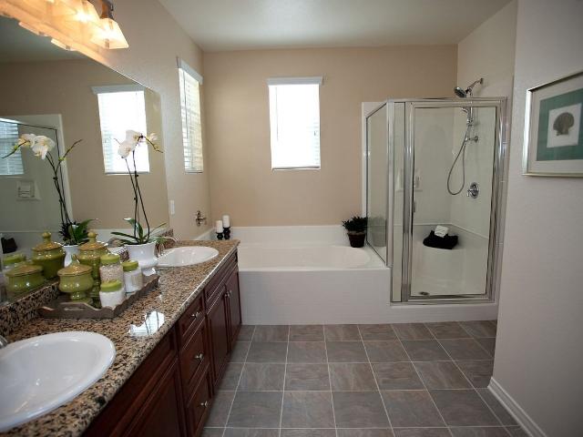 Apartment for rent in Central North, Alta
