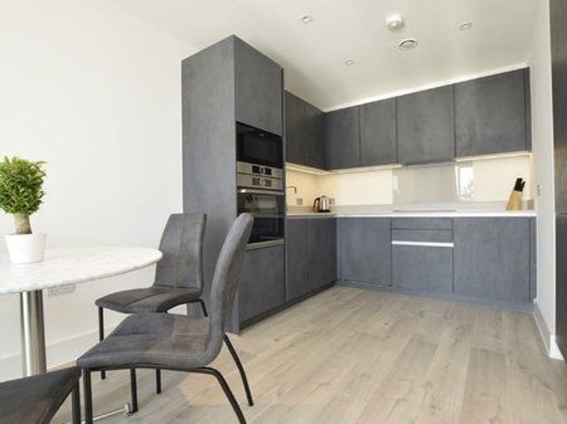 Apartment for rent in Goddington, Greater London