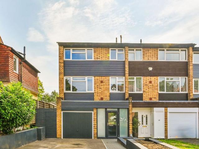 House for rent in Widmore, Greater London