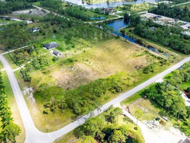 Land for sale in Lake Worth