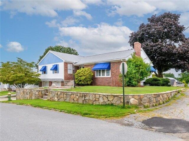 House for sale in Johnston, Rhode Island