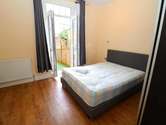 Room for rent in London Borough of Ealing, Hanwell
